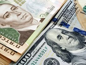 Курс гривны падает. Карточный уже достиг 43 гривен за доллар. Что происходит и какие перспективы?