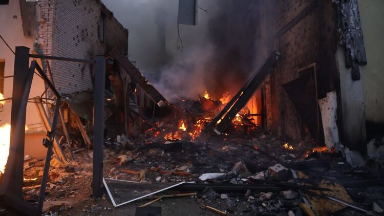 Україна у дні війни. Фото: ДСНС