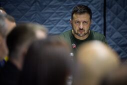 Зеленський мінус Єрмак. Як працює система влади через місяць після "перезавантаження"