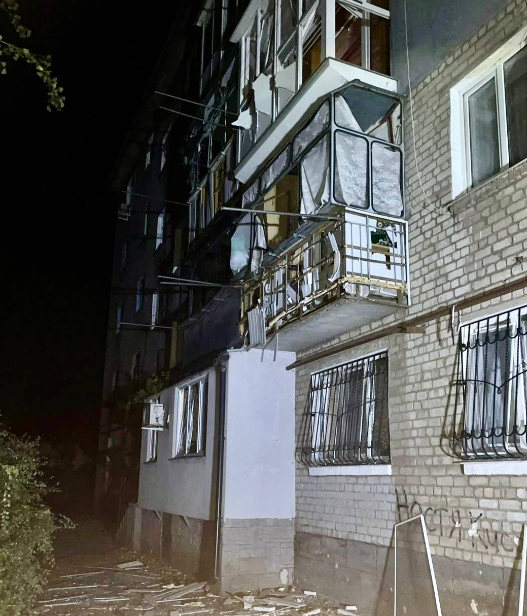 Обстрел Днепропетровской области 15 октября - пострадал Никополь