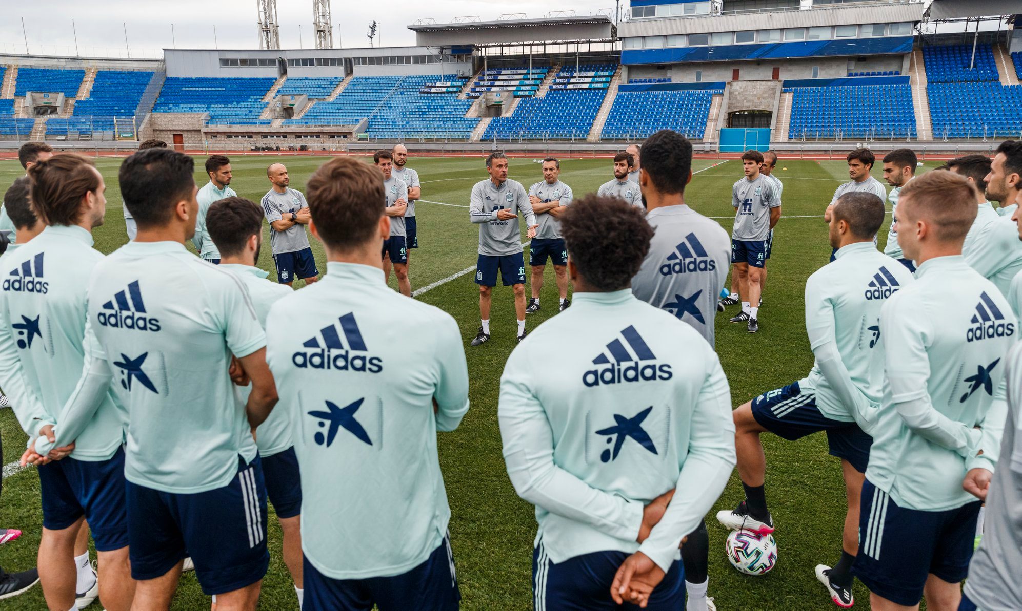 Испанцы в четвертьфинале встретятся со швейцарцами. Фото: Facebook/ Selección Española de Fútbol (SeFutbol)